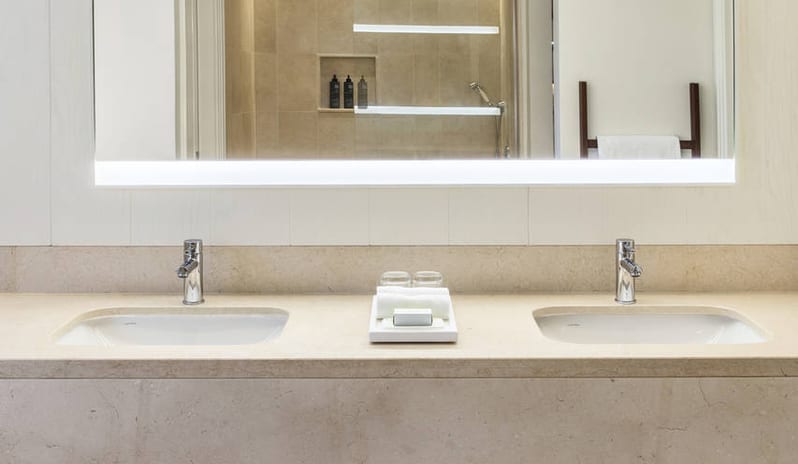 Lux Le Morne - Guest Room  Bathroom